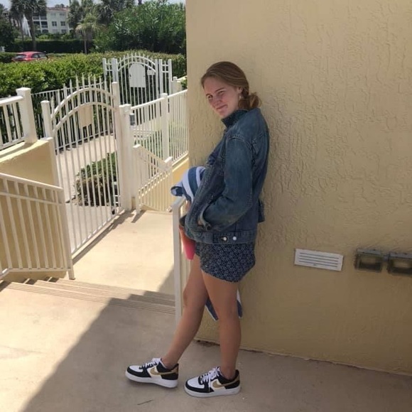 Meet your Posher, Haleigh - Picture 6 of 15